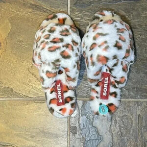 Sorel Go Mail Run slippers sz 8